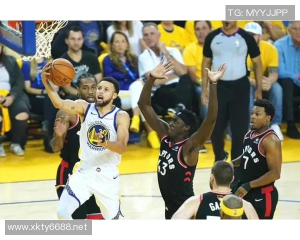 独家解析西安篮球队战术配合与欧冠足球球队的对比分析